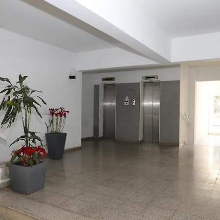 Achillion By 'flats Nicosia' * Нікосія